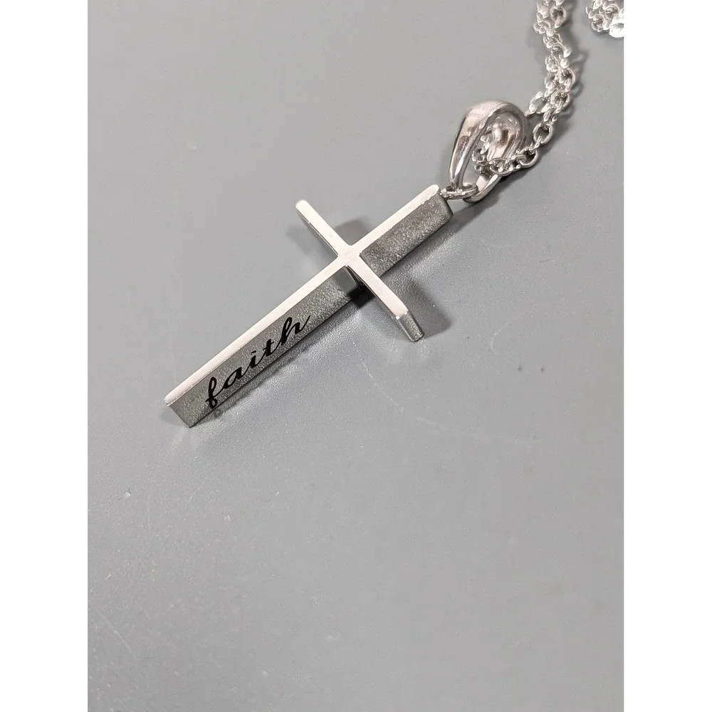 Silver Tone Cross Necklace 